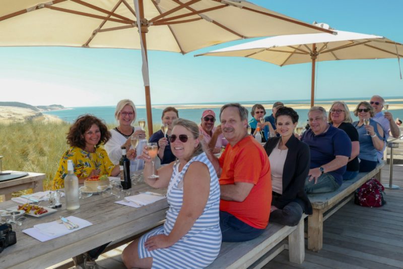 2019 Bordeaux, Arcachon, Saint Emilion guests at lunch at Arcachon Basin