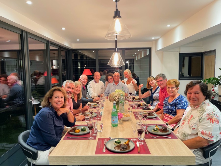 cooking at home loire valley, happy group of people enjoying the lunch