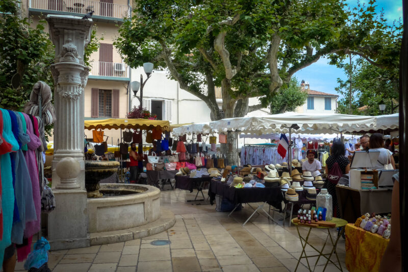 weekly market in Saint Remy-de-Provence