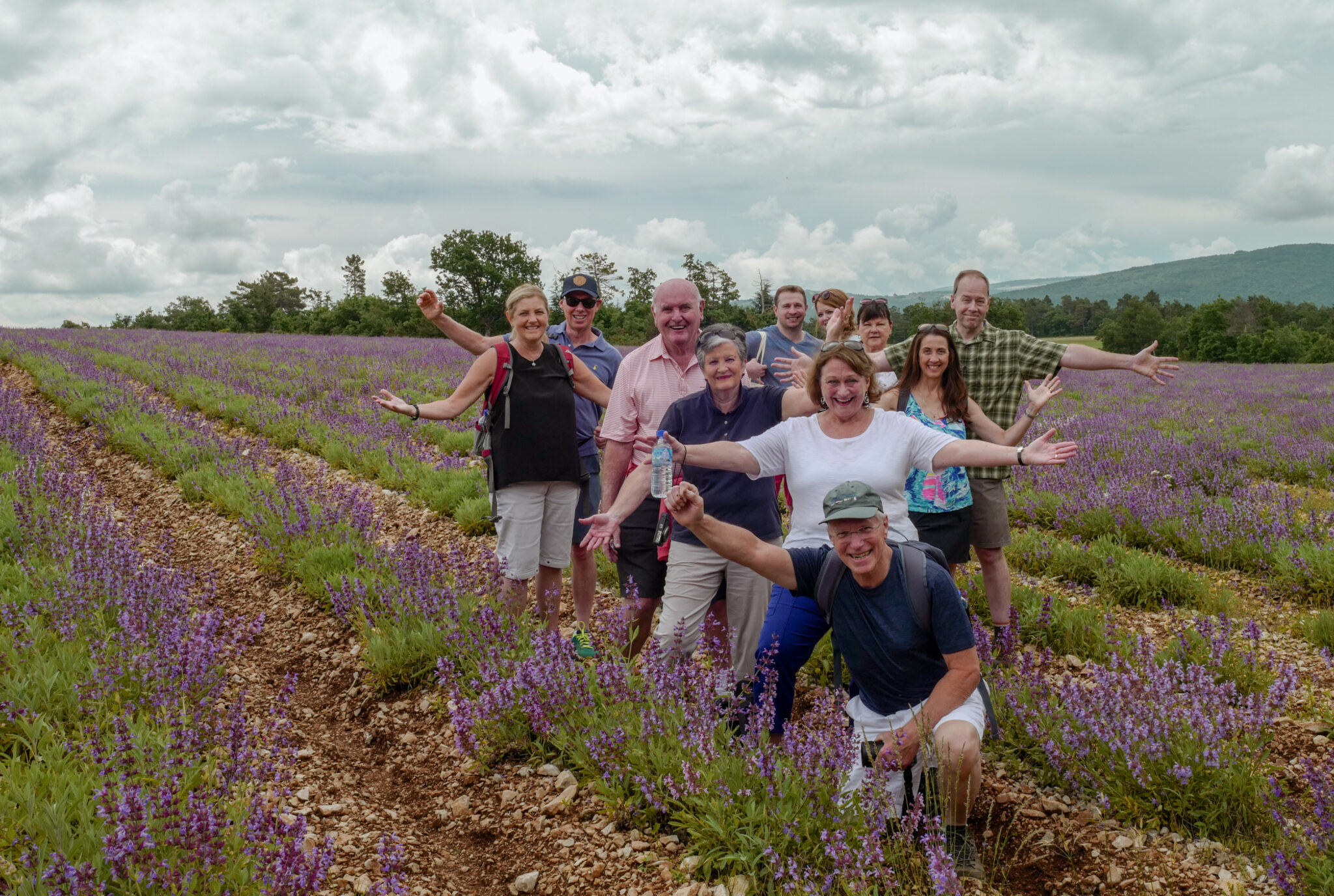 2018-Provence-June-sault-walk