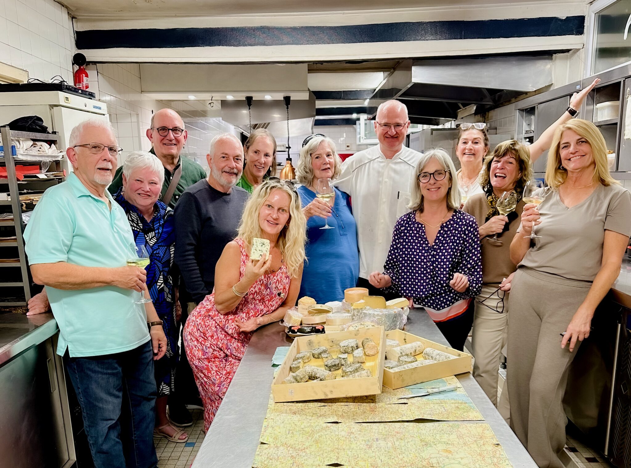 damien-group-cooking