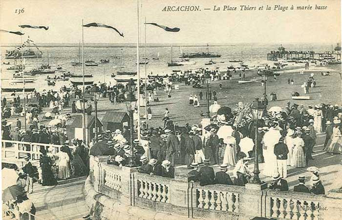 Arcachon beach, 1900s
